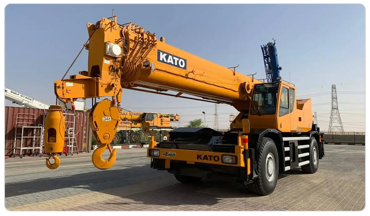 جرثقیل لقمه گیر چیست؟ 2 تفاوت جرثقیل کارگاهی با جرثقیل بازویی